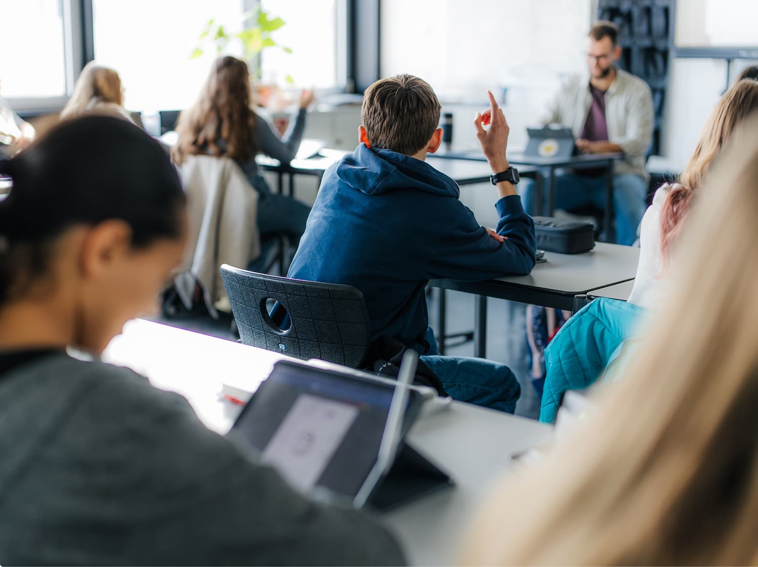 Schülerinnen und Schüler in der iPad-Klasse